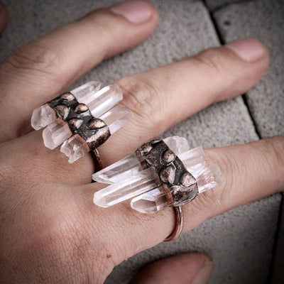 Olivenorma Natural Three Clear Quartz Adjustable Ring