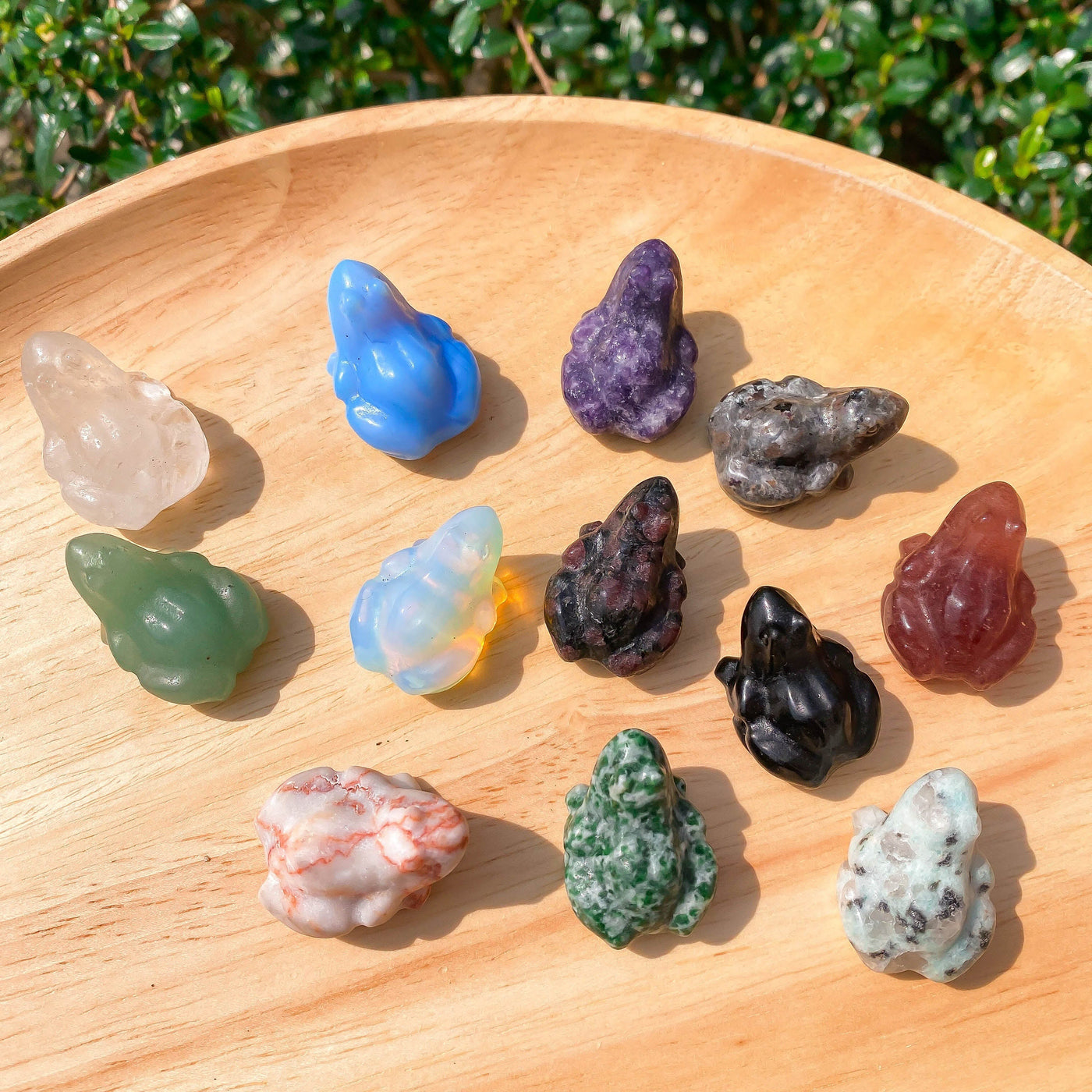 Olivenorma Serene Spirit Gemstone Frog Gemstone Decoration - image 2