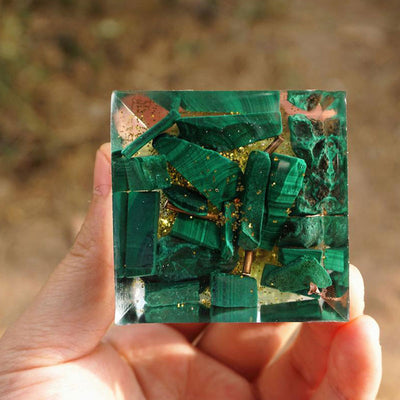 Olivenorma Sacred Heart Forest Malachite & Peridot Orgone Pyramid - image 6