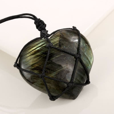 Olivenorma Dragons Heart Labradorite Necklace