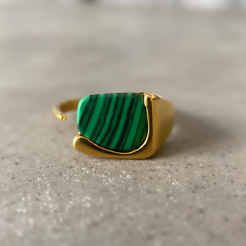 Olivenorma Malachite Gemstone Ring