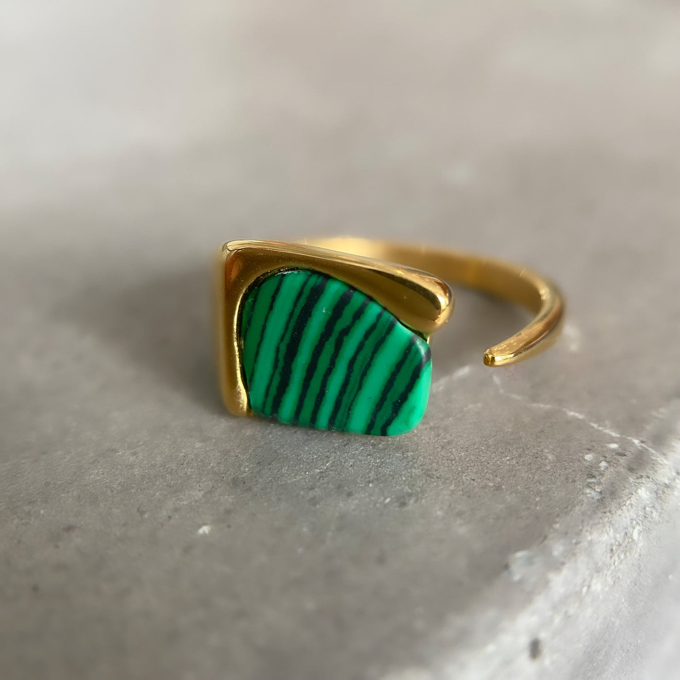 Olivenorma Malachite Gemstone Ring