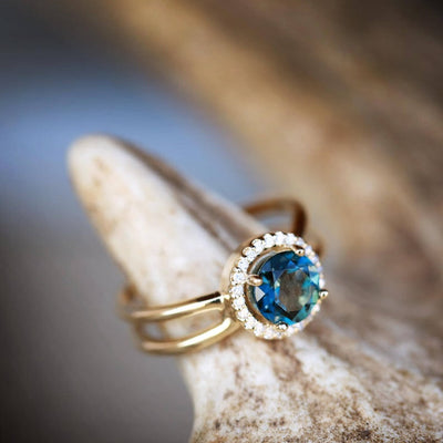 Olivenorma "Deepen Love"  Round Cut Blue Topaz Engagement Ring