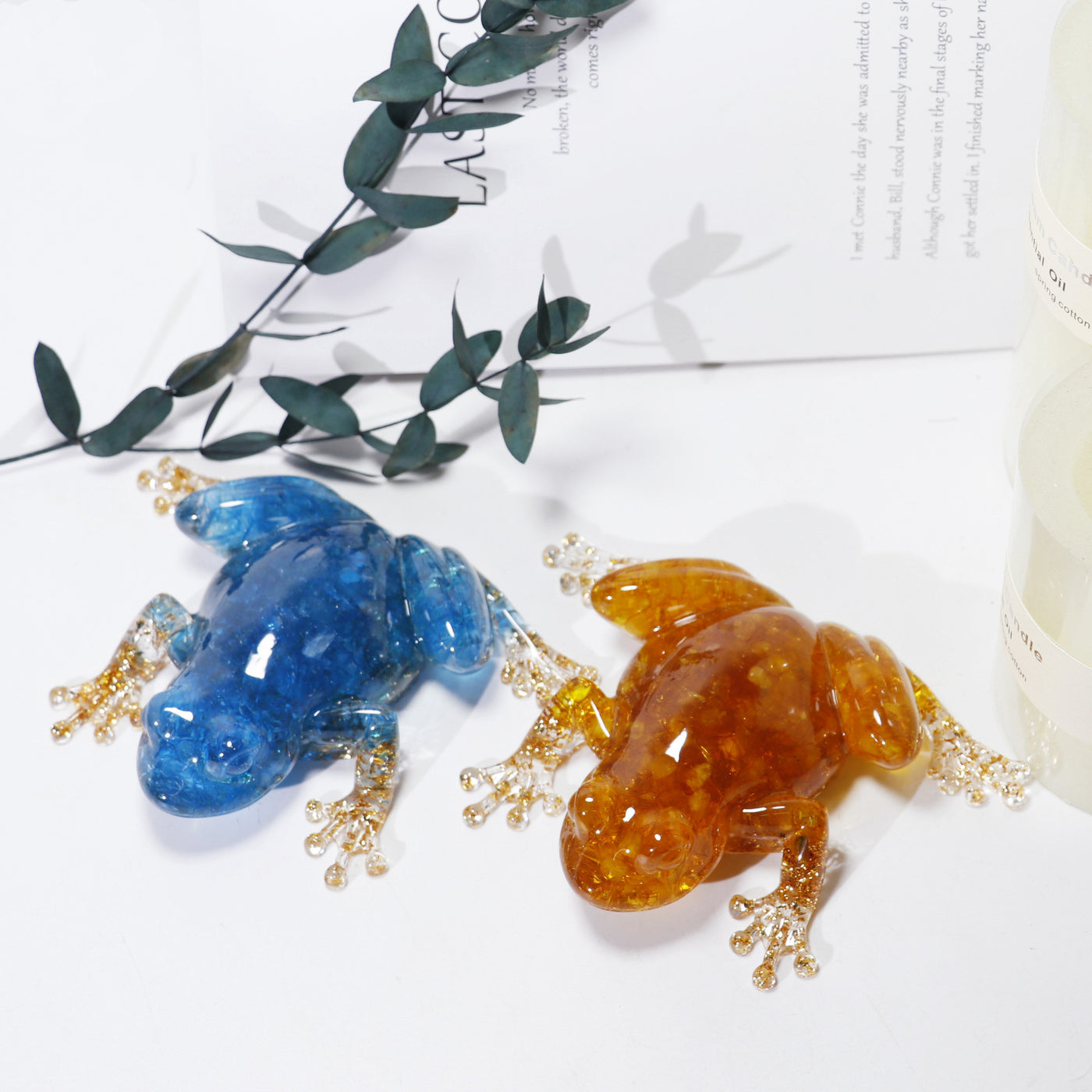 Olivenorma Crystal Resin Frog Ornament Gemstone Decoration