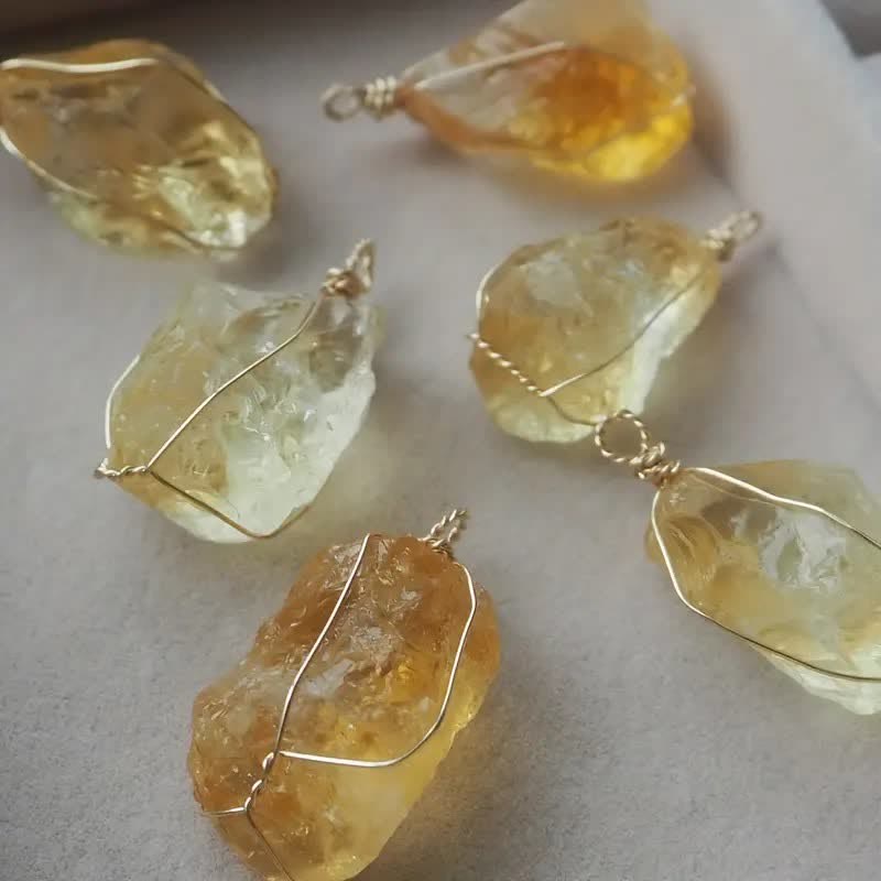 Olivenorma Natural Citrine Wire Wrap Pendant Necklace